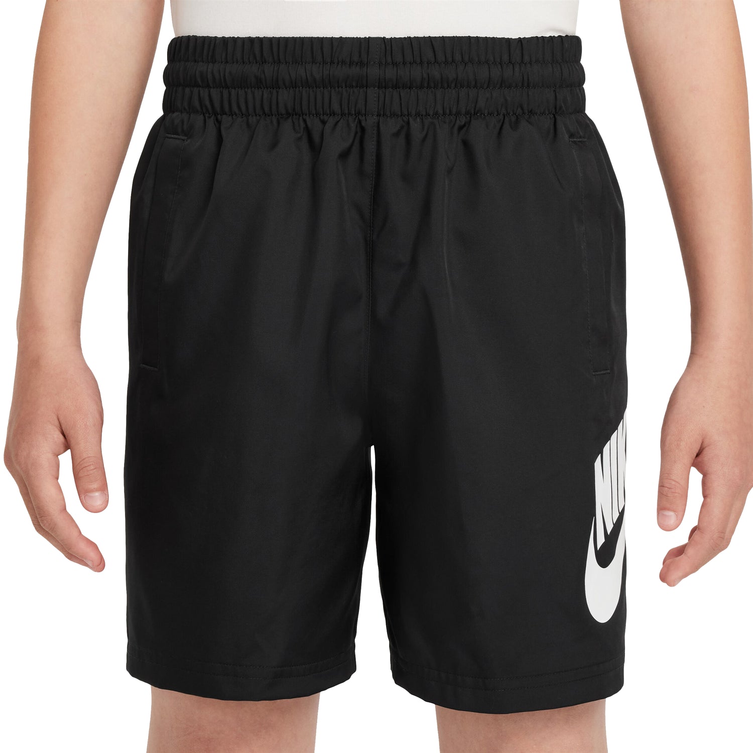 Sportswear Club Woven Shorts (Big Kid)