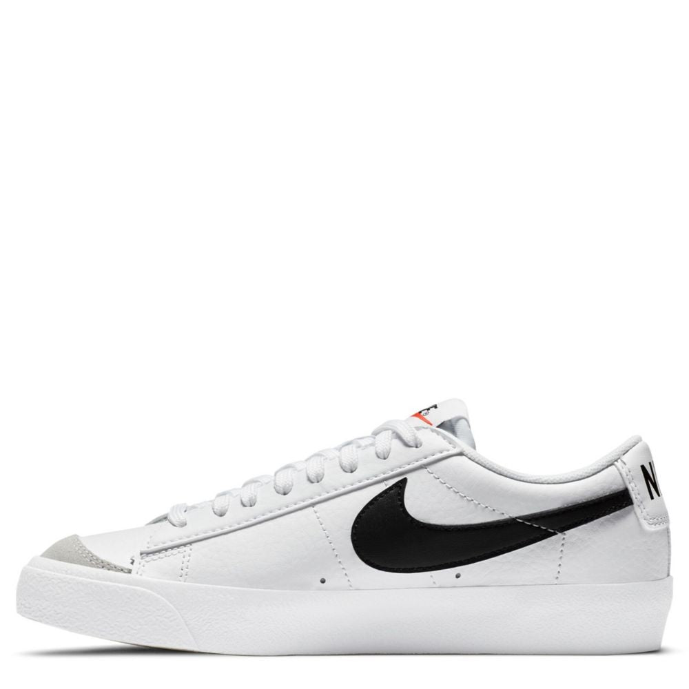 Blazer Low '77 (Big Kid)