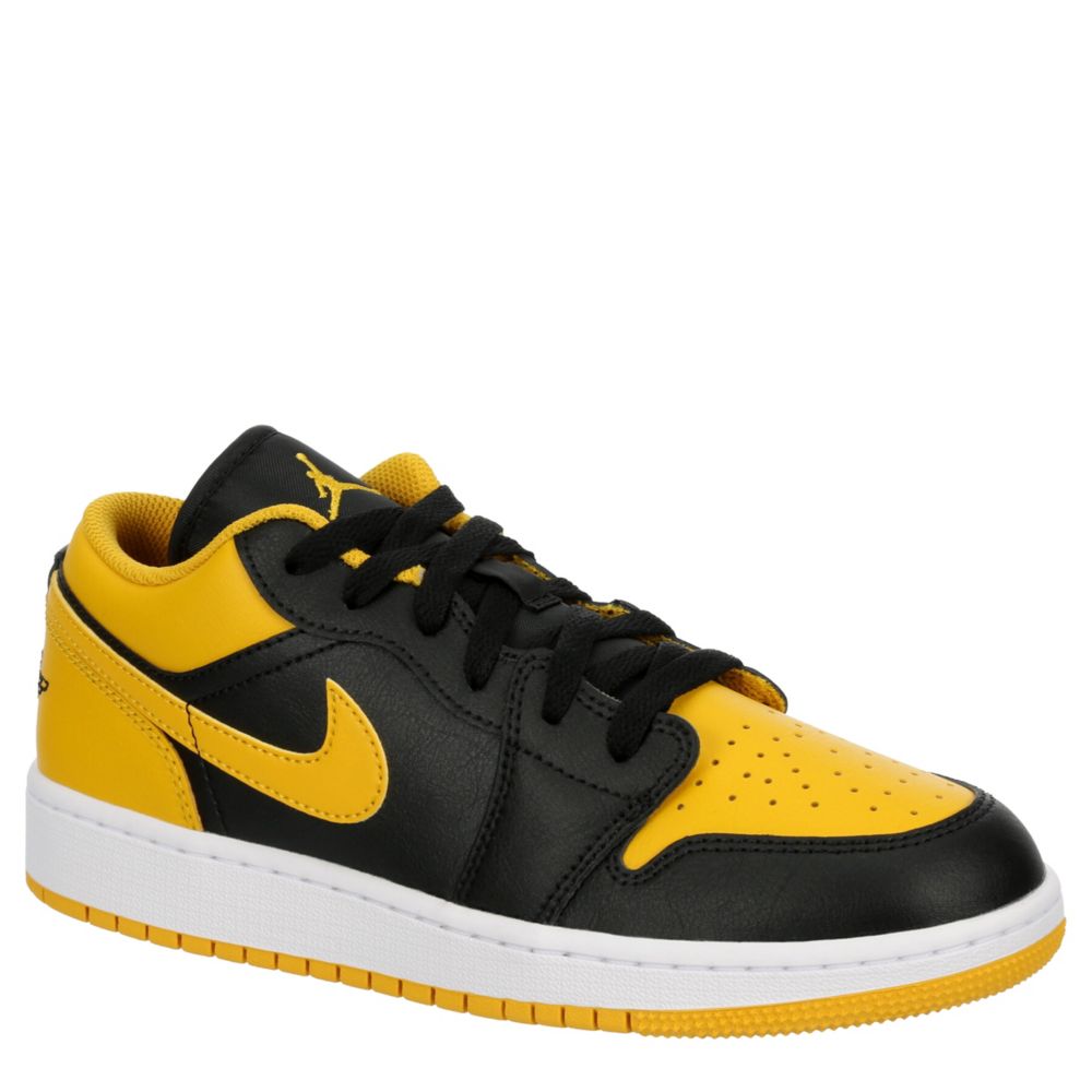 Air Jordan 1 Low (Big Kid)