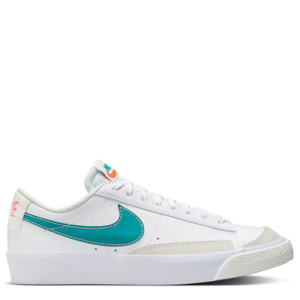 Blazer Low '77 (Big Kid)