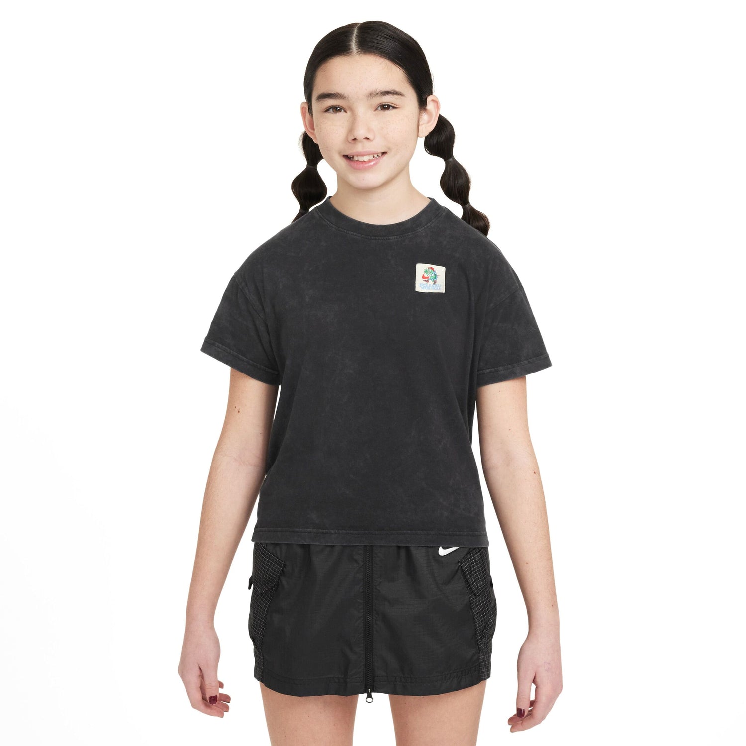 Sportswear Tee (Big Kid)