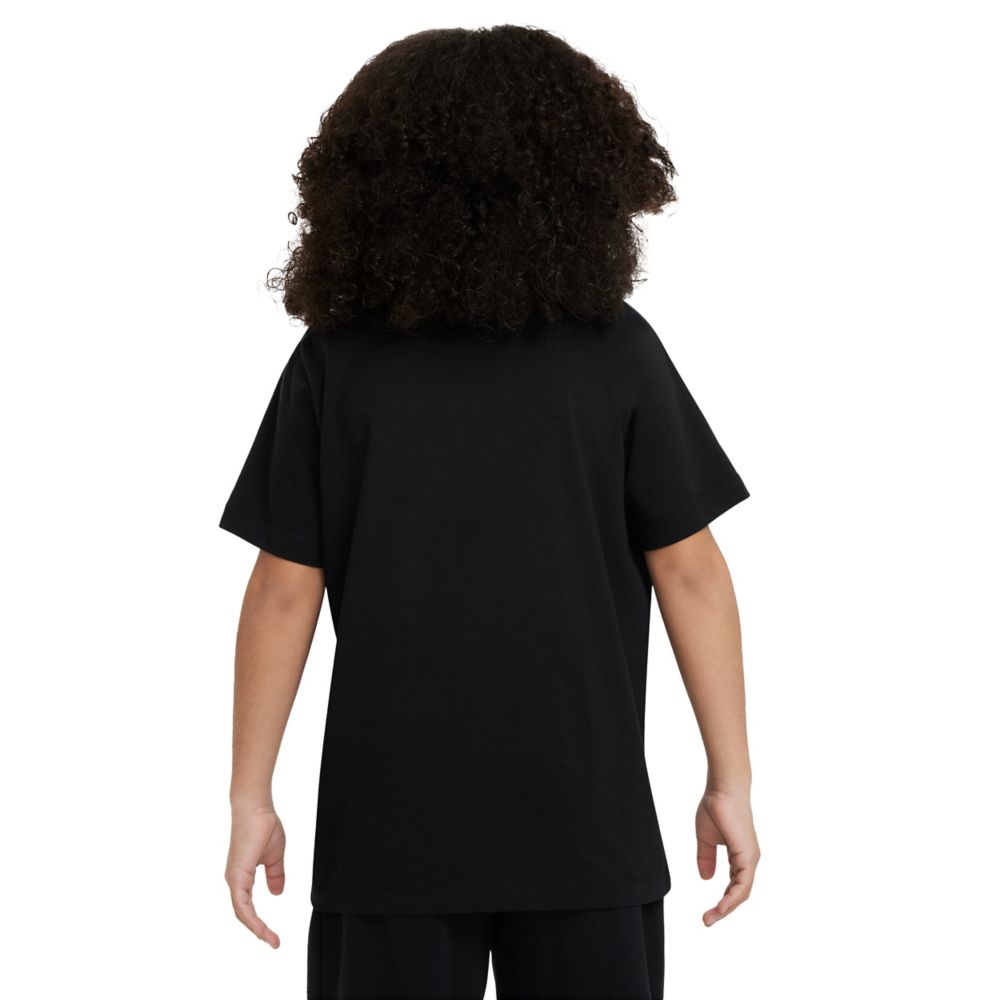 Sportswear T-Shirt (Big Kid)