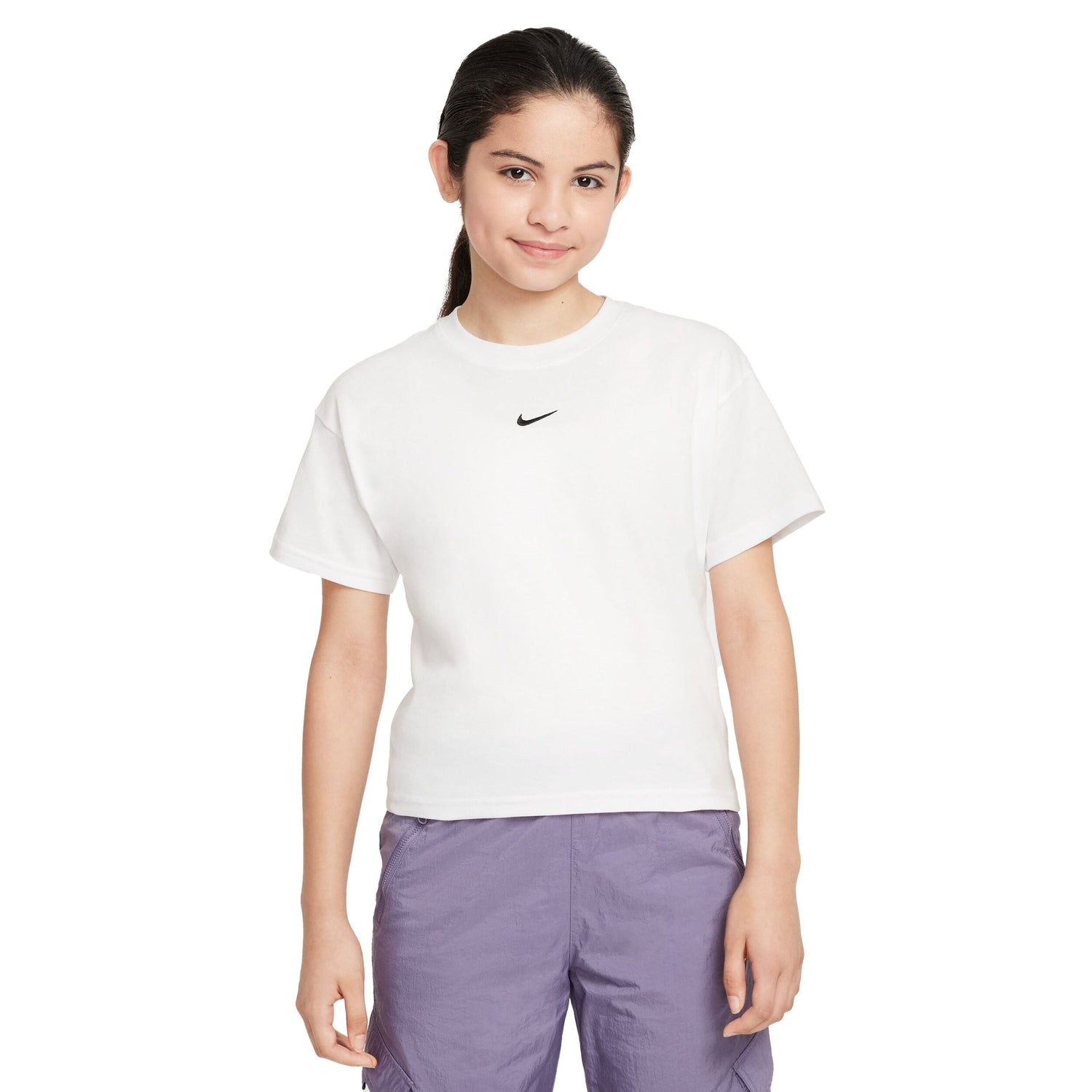 Sportswear Essential T-Shirt (Big Kid)